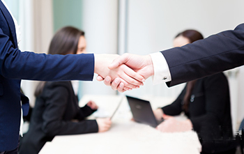 鑫松防潮柜：怎么選擇一款優(yōu)質的電子防潮箱